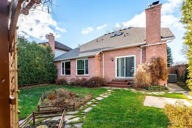 Additional image 35 of 54 Goldcrest Dr