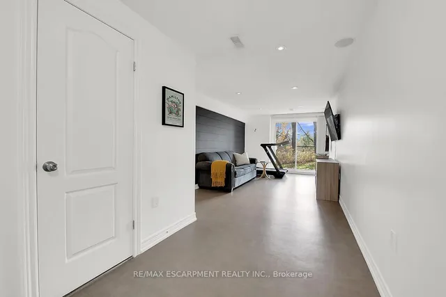 Additional image 35 of 80 MYERS Lane