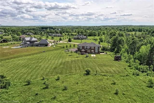 Additional image 48 of 100 Chesswood Trail