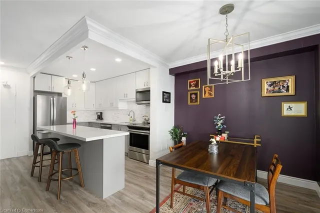 Additional image 24 of 1966 Main St Unit 1404