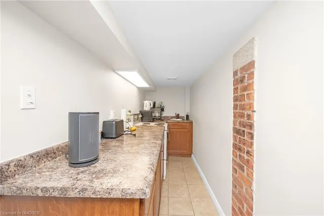 Additional image 39 of 117 Fairleigh Ave