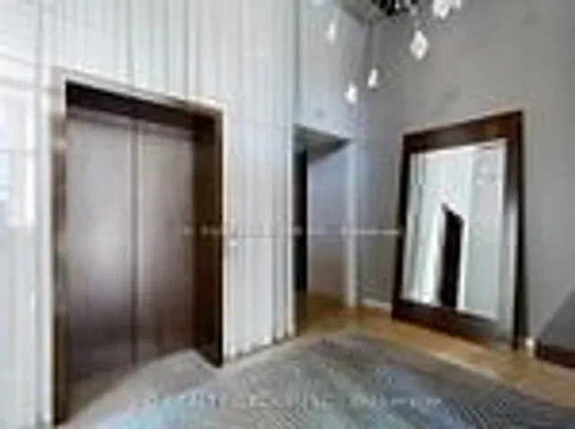 238 Davenport Rd Unit 302