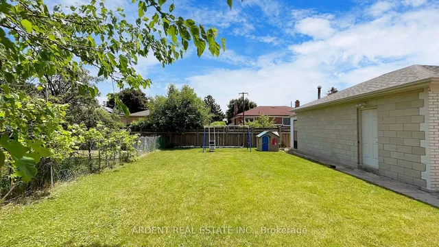 Additional image 35 of 265 Acton Ave