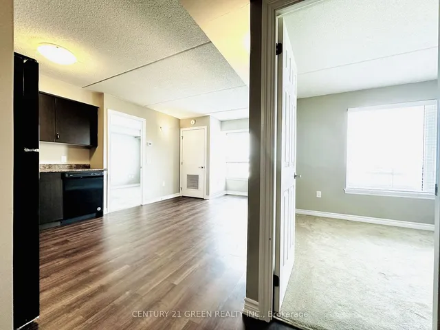 Additional image 15 of 716 Main St Unit 402