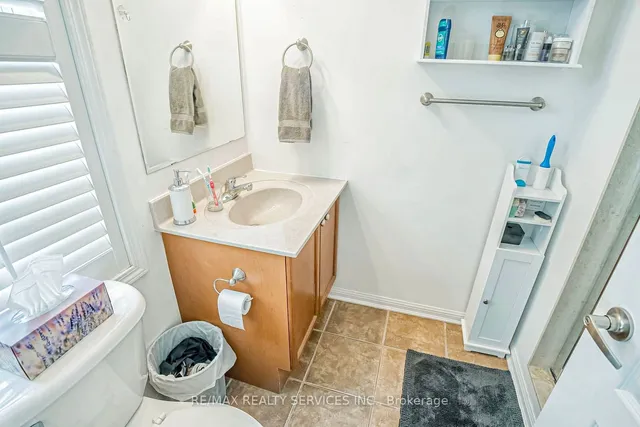 Additional image 19 of 923 Sprague Pl