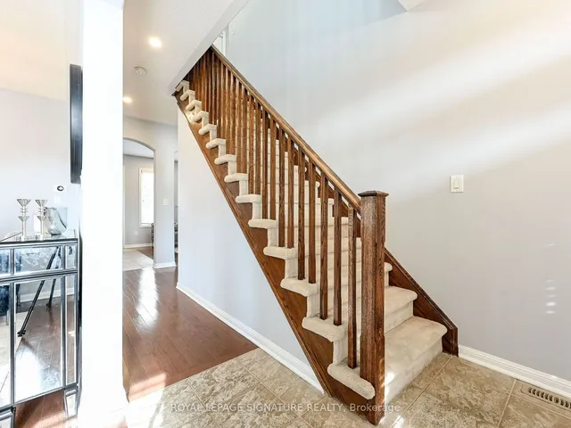 Additional image 22 of 3207 Munson Cres