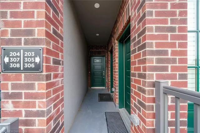 Additional image 8 of 12 Blanshard St Unit 203