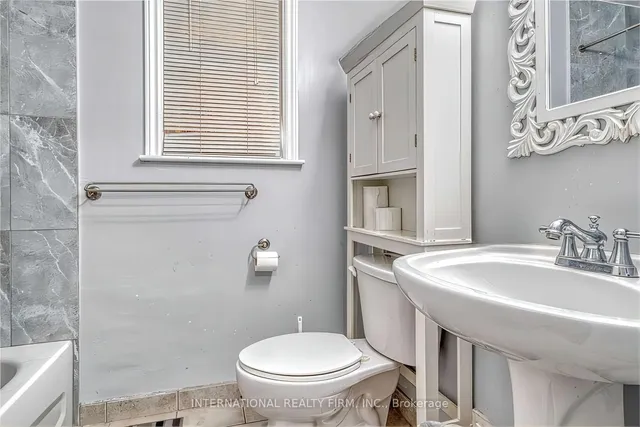 Additional image 11 of 113 West 5th St