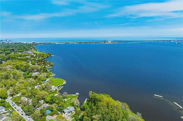 Additional image 49 of 829 FOREST GLEN Ave