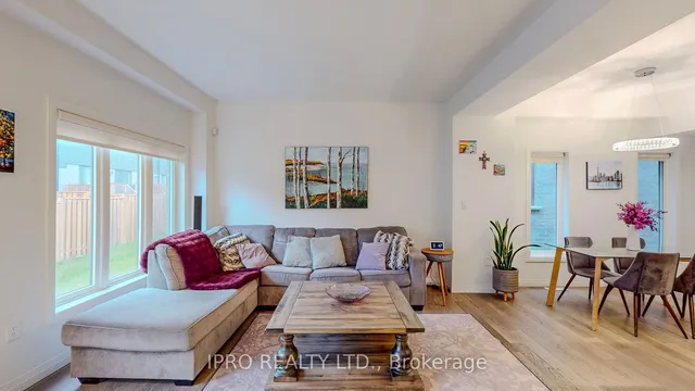 Additional image 12 of 30 Times Square Blvd Unit 49