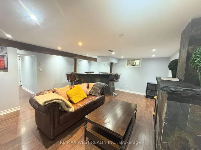 Additional image 30 of 105 Kings Forest Dr