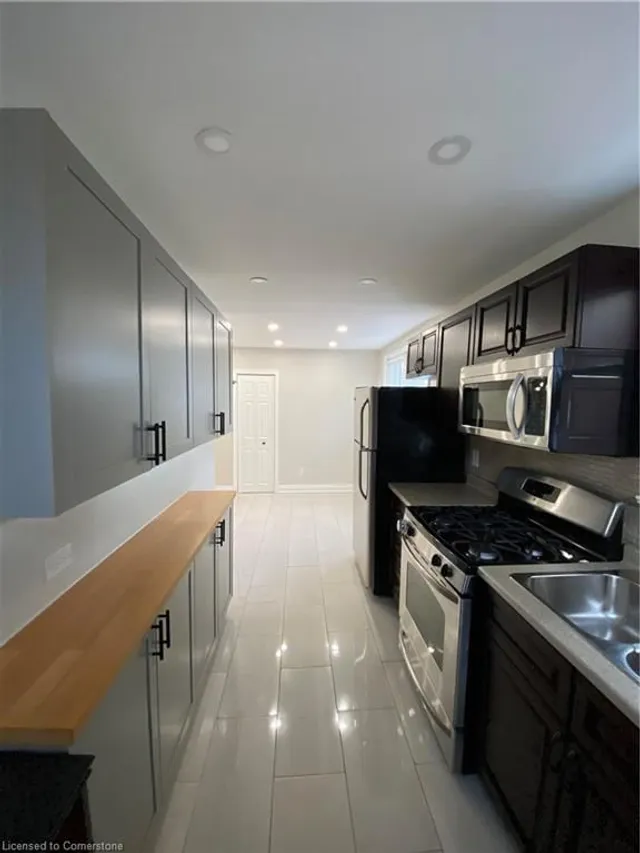 Additional image 41 of 306 Paling Ave