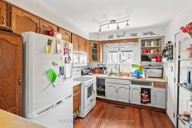 Additional image 10 of 47 Barnesdale Ave