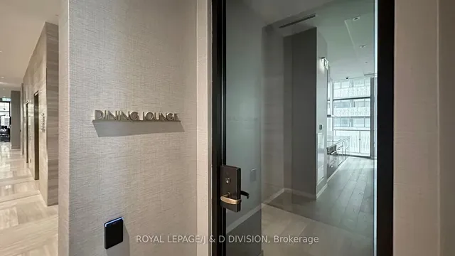 Additional image 39 of 50 Charles St Unit 5502