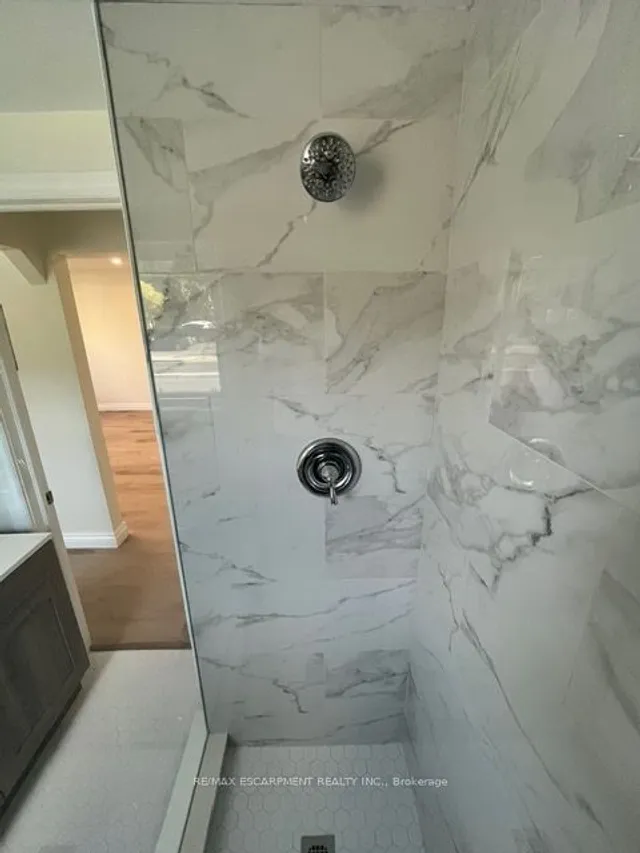 Additional image 18 of 1759 King St Unit 15