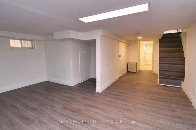 Additional image 33 of 64 Crooks St