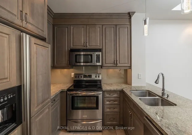 Additional image 5 of 20 Burkebrook Pl Unit 426