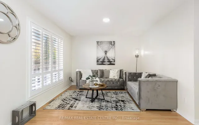 Additional image 8 of 1096 Barclay Circ