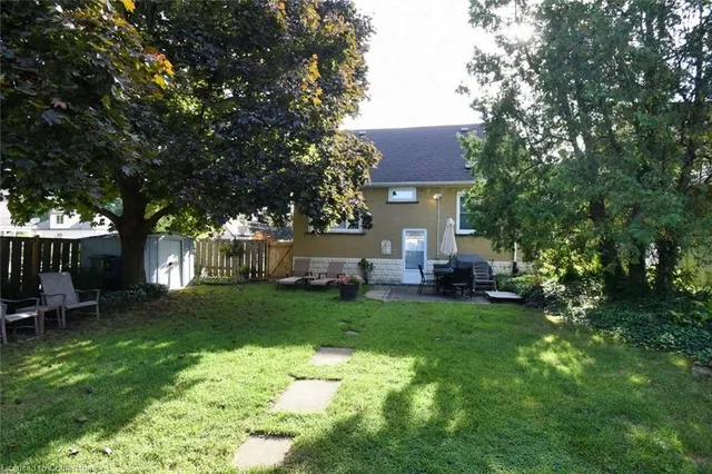 Additional image 20 of 174 East 12th St