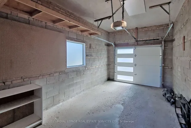 Additional image 34 of 4 Mcmaster Ave