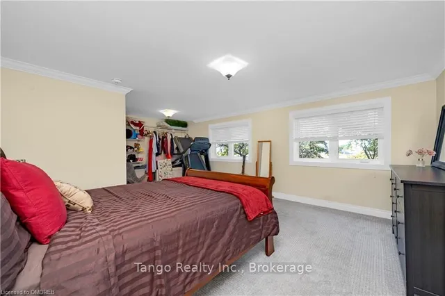 Additional image 26 of 6739 FIFTH Line