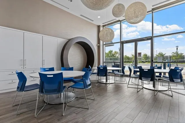 Additional image 39 of 2087 FAIRVIEW St Unit 1304