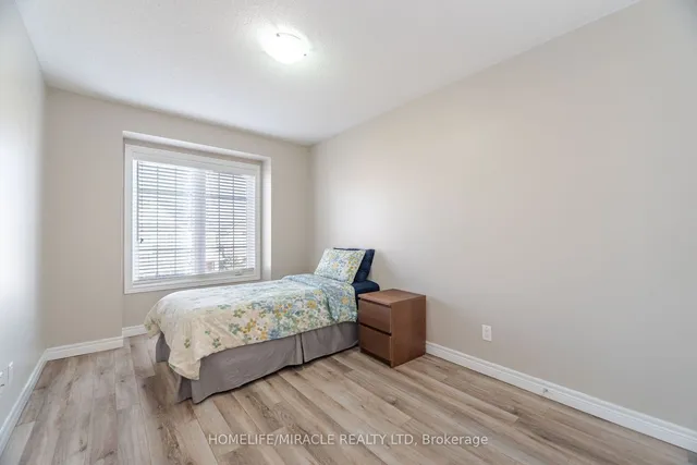 Additional image 20 of 815 Miltonbrook Cres