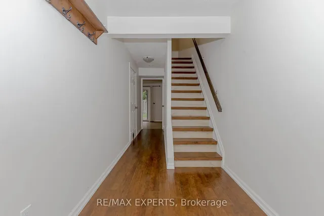 Additional image 5 of 34 Bow Valley Dr Unit 9