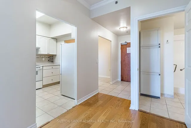 Additional image 9 of 100 Burloak Dr Unit 1515