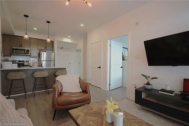 Additional image 9 of 101 Shoreview Pl Unit 519