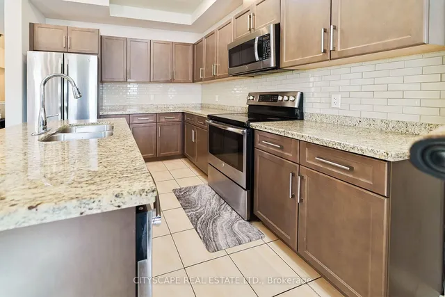 Additional image 10 of 61 Sonoma Valley Cres