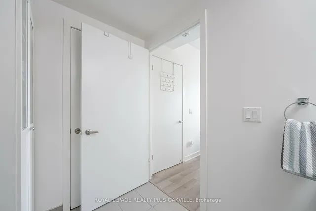 Additional image 27 of 5230 Dundas St Unit A629