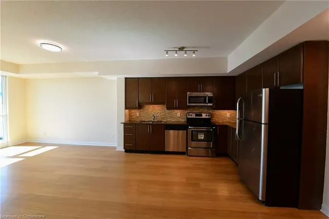 Additional image 5 of 33 Bay St Unit 2510