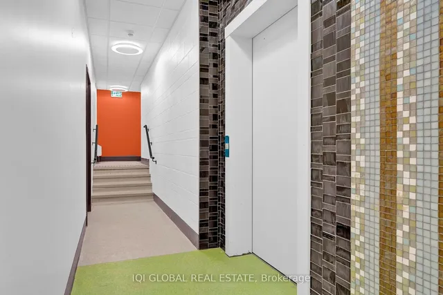 Additional image 20 of 121 King St Unit 404