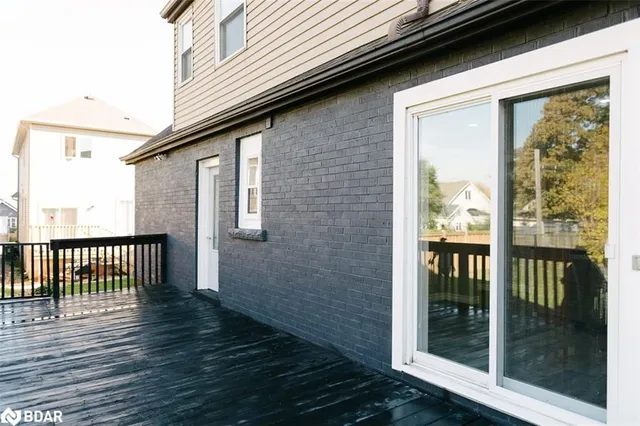 Additional image 35 of 673 Knox Ave