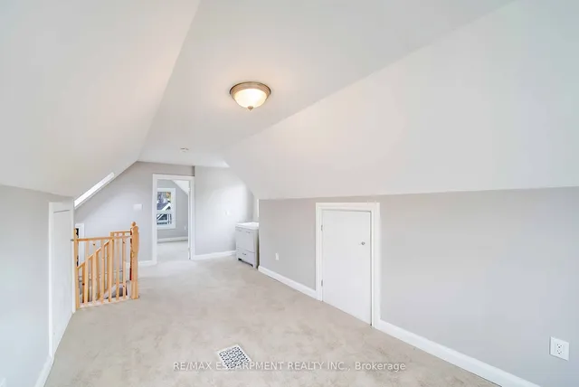 Additional image 16 of 21 Sunset Ave