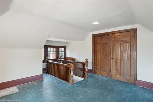 Additional image 40 of 76 Spadina Ave