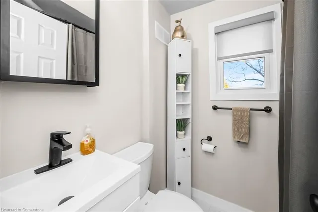 Additional image 27 of 305 East 24th St