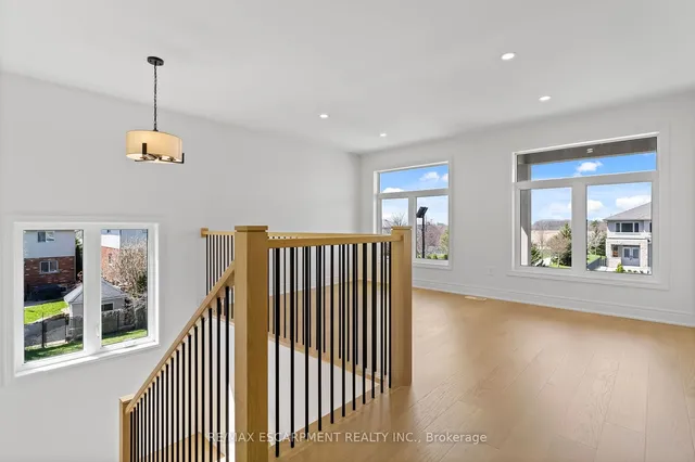 Additional image 17 of 34 Hampshire Pl