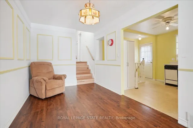 Additional image 17 of 77 Cranbrook Dr