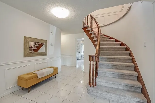 Additional image 5 of 1939 KERNS Rd