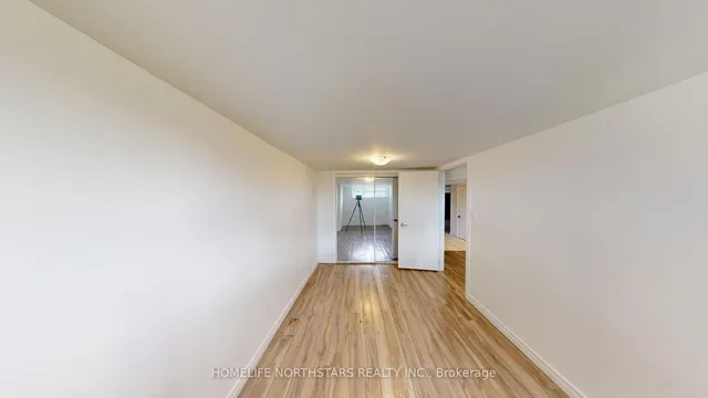 Additional image 15 of 65 Lexfield Ave