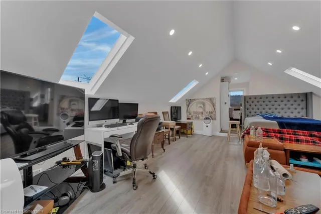 Additional image 14 of 479 Cochrane Rd Unit 477