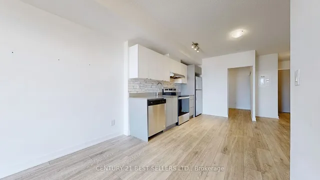 Additional image 14 of 3210 Dakota Common Unit A610