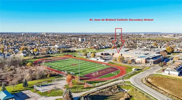 Additional image 40 of 15 PRESIDIO Dr