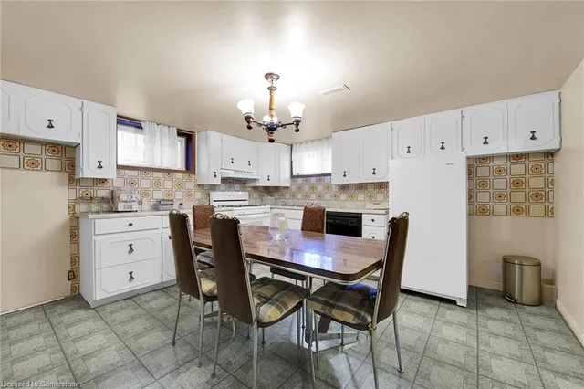 Additional image 34 of 31 Owen Pl