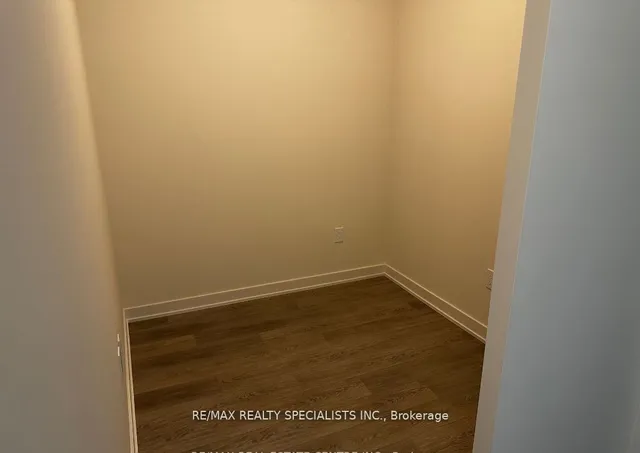 Additional image 10 of 212 King William St Unit 1016