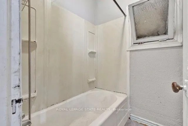 Additional image 21 of 304 Emerald St