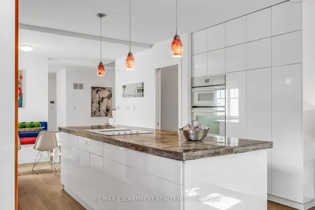 Additional image 14 of 365 Delaware Ave