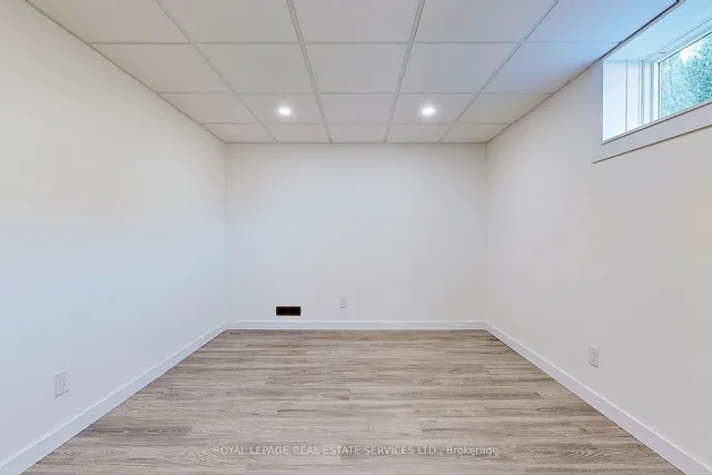 Additional image 25 of 4 Mcmaster Ave